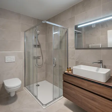 Quintessence A102 - Bo Immobilier- - Multipass Ete 2025 En Option Au Tarif De 3euros Par Jour Et Par Personne Chatel